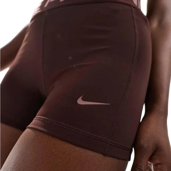 Nike Pro Women's Chocolate Brown High-Rise Bike Shorts XS - Picture 3 of 10